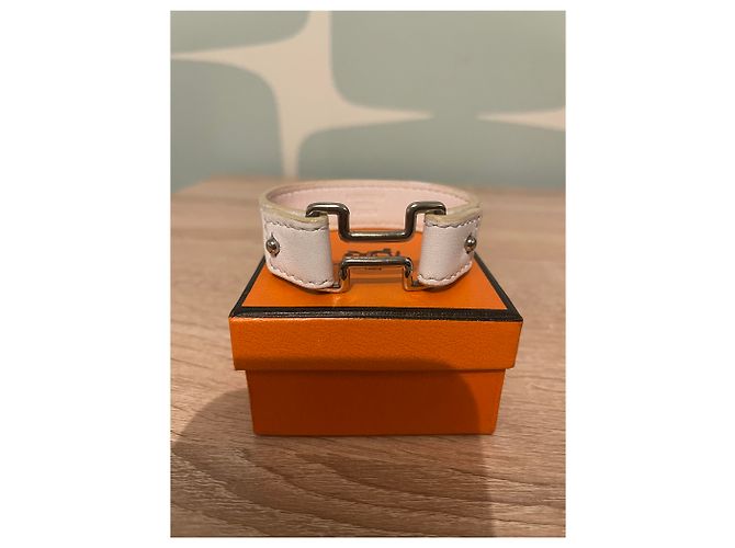 Pulseira Hermès de couro com fivela H prateada Tamanho L Branco - vista 2