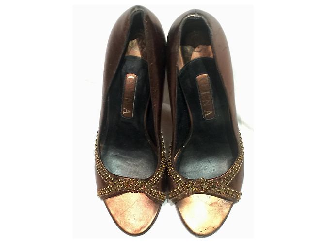 Gina Swarowski rifinisce le dita dei piedi Metallico Bronzo - vista 2