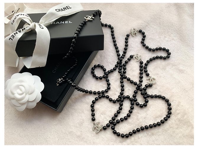 Chanel Iconica collana lunga CC Le 5 Nero - vista 2