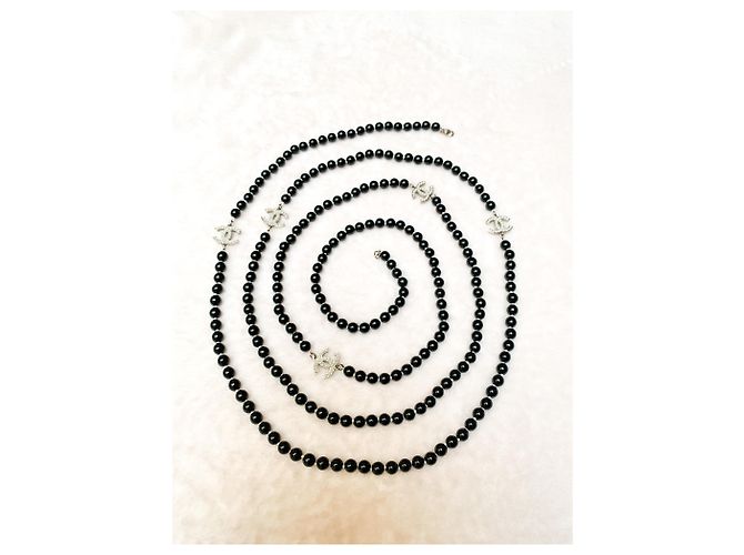 Chanel Iconica collana lunga CC Le 5 Nero - vista 3
