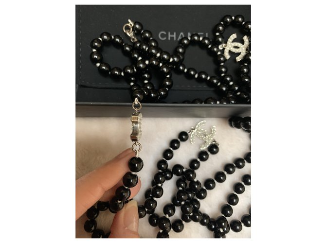 Chanel Iconica collana lunga CC Le 5 Nero - vista 7