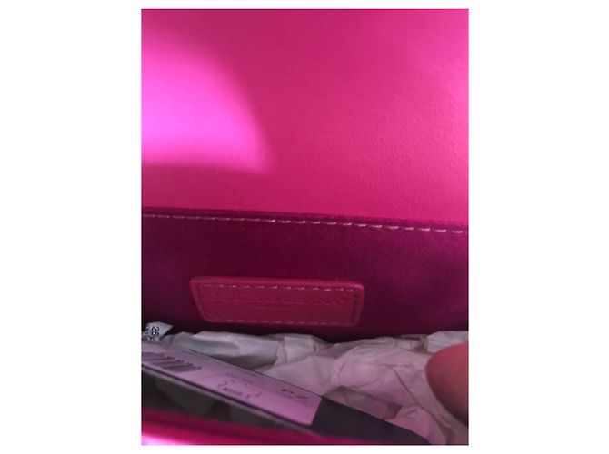 Dolce & Gabbana Minaudière in pelle verniciata fuschia - vista 5