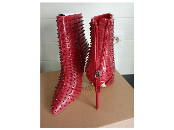 Stivaletti Steve Madden Rossi in Ecopelle Rosso - vista 3