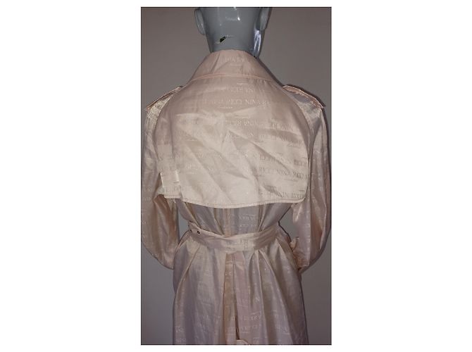 Gabardina Nina Ricci Rosa Blanco - vista 3