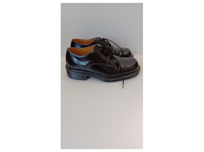 Dr. Martens Derby in pelle nera con lacci Nero - vista 6