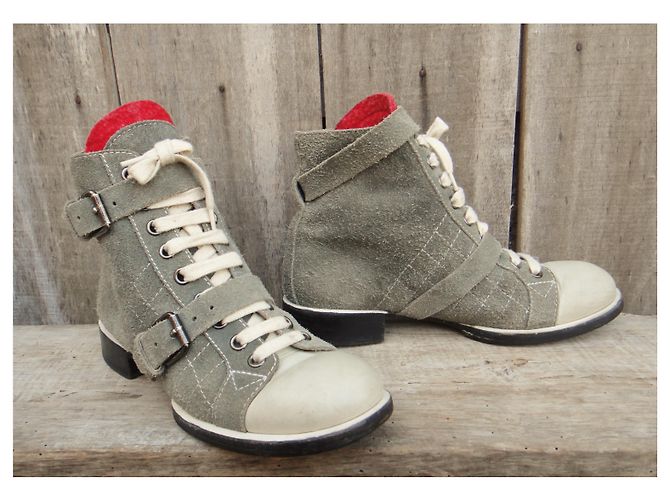 Botas Chanel de ante gris 40 - vista 2