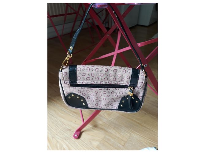 Borsa baguette Guess rosa in cotone e ecopelle nera - vista 2
