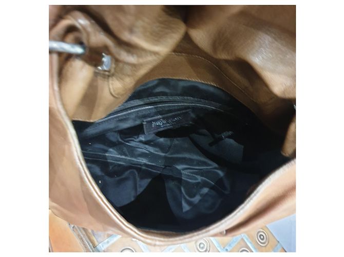 Yves Saint Laurent borsa hobo pelle Cognac - vista 11