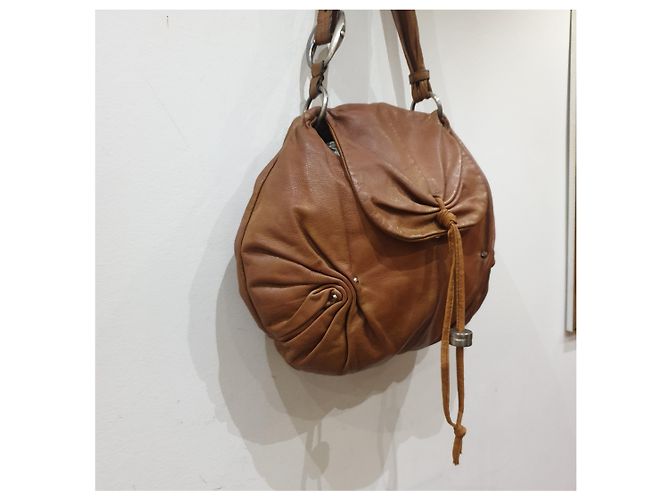 Yves Saint Laurent borsa hobo pelle Cognac - vista 20