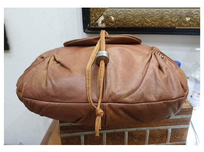 Yves Saint Laurent borsa hobo pelle Cognac - vista 7