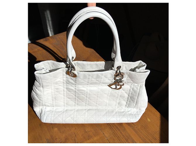 Christian Dior Lady Dior M Soft Bolsa de couro branco - vista 2