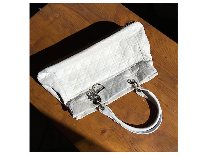 Christian Dior Lady Dior M Soft Bolsa de couro branco - vista 6