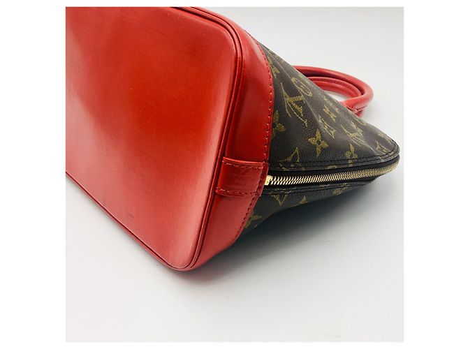 Louis Vuitton Alma Borsa Monogramma Pelle Rossa Personalizzata Marrone - vista 5