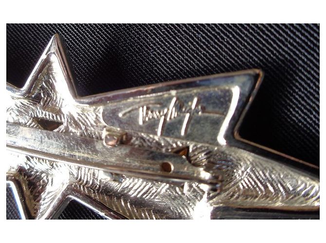 Thierry Mugler Alfinetes e broches - vista 5