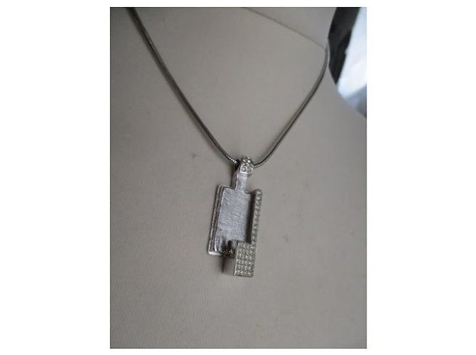 Autre Marque Collana Trifari con pendente in argento e zirconi - vista 2