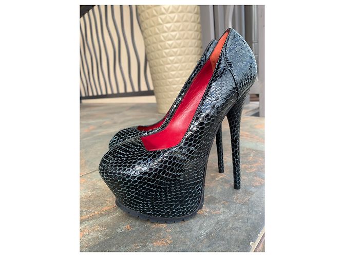 Autre Marque 1969 Pumps aus schwarzem Leder 16cm Absatz - Ansicht 8