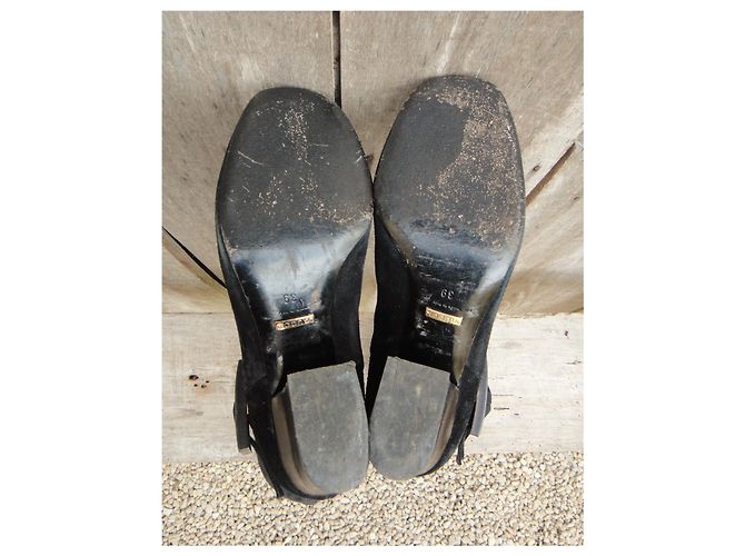 Bottes hautes Gucci en daim noir taille 39 - vue 6