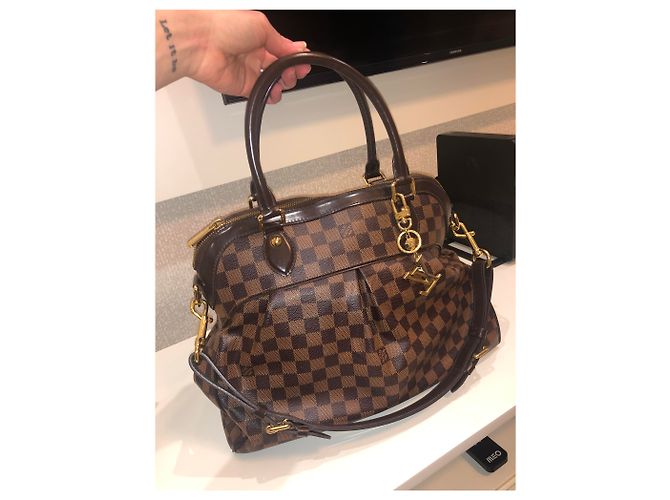 Summit Bolsa de mão Louis Vuitton Trevi GM Marrom Couro - vista 3