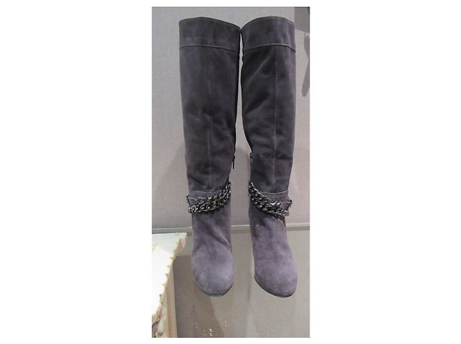 Botas Frida de ante gris con cadenas - vista 2