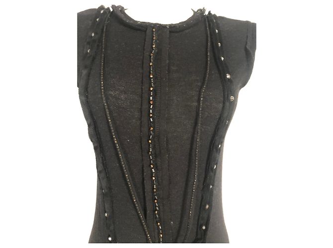 Regata Lanvin preta bordada com detalhes jet e ombros Preto - vista 5