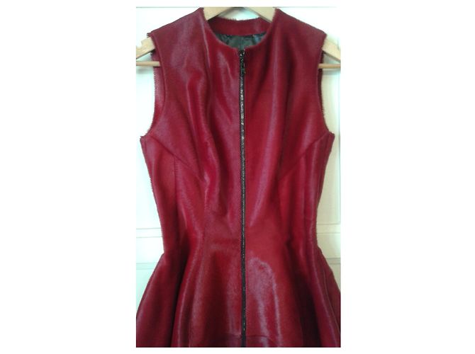 Alaïa Kleid aus rotem Kalbleder Größe 38 - Ansicht 2
