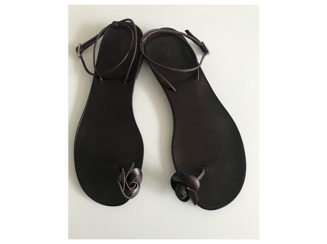 Chanel Camellia Toe Post Thong Sandals Brown - view 2