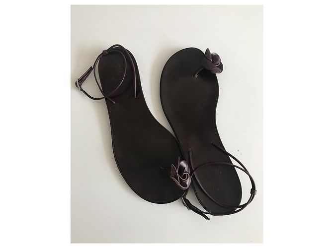 Chanel Camellia Toe Post Thong Sandals Brown - view 6