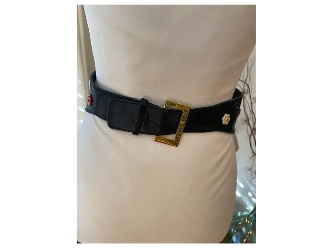 Chanel Korsettgürtel aus gestepptem Leder Schwarz Bunte Kamelien - Ansicht 2