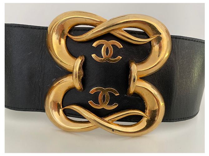 Chanel Belt Black Leather Gold Hardware 80 cm - view 2
