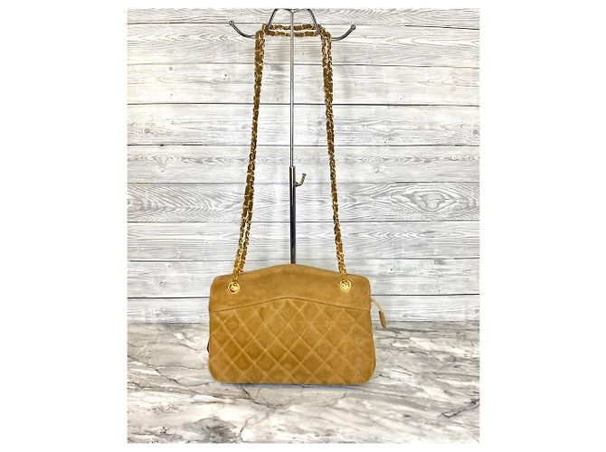 Timeless Superb Chanel bag in Camel suede with golden Caramel - view 8