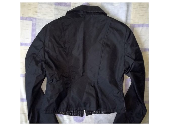 Ventcouvert Chaqueta negra con cremallera corta Negro - vista 7