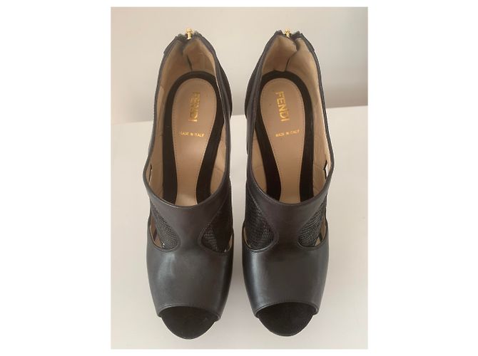 Fendi Absatzschuhe aus Leder Schwarz 39 - Ansicht 2
