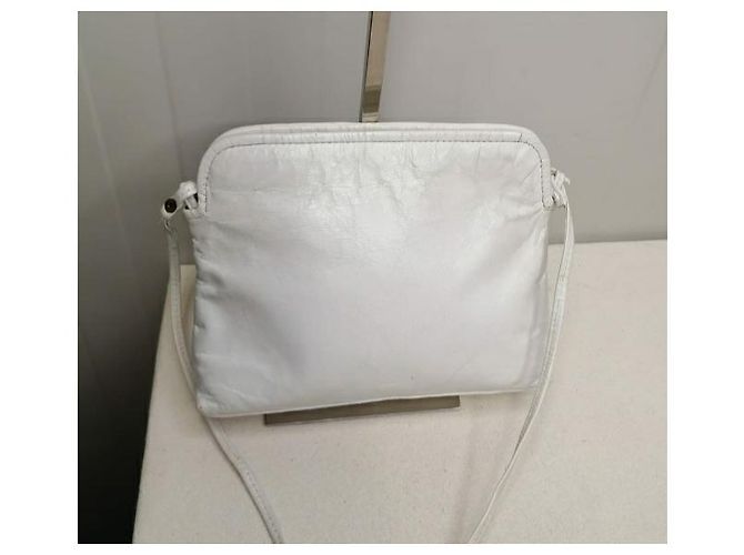 Fendi Vintage gewebte Leder Umhängetasche Weiß - Ansicht 2