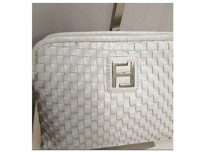 Fendi Vintage gewebte Leder Umhängetasche Weiß - Ansicht 3
