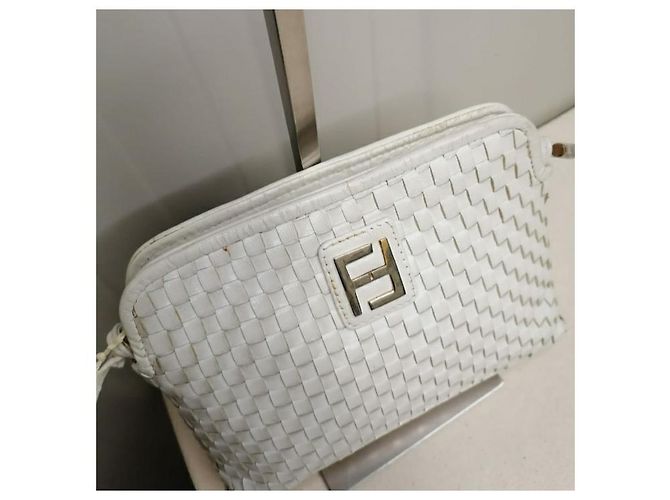 Fendi Vintage gewebte Leder Umhängetasche Weiß - Ansicht 8