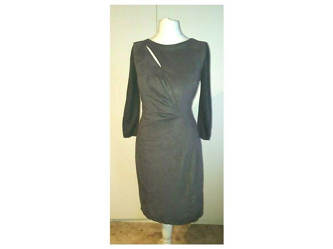 Elie Tahari Wildleder graues Kleid - Ansicht 2