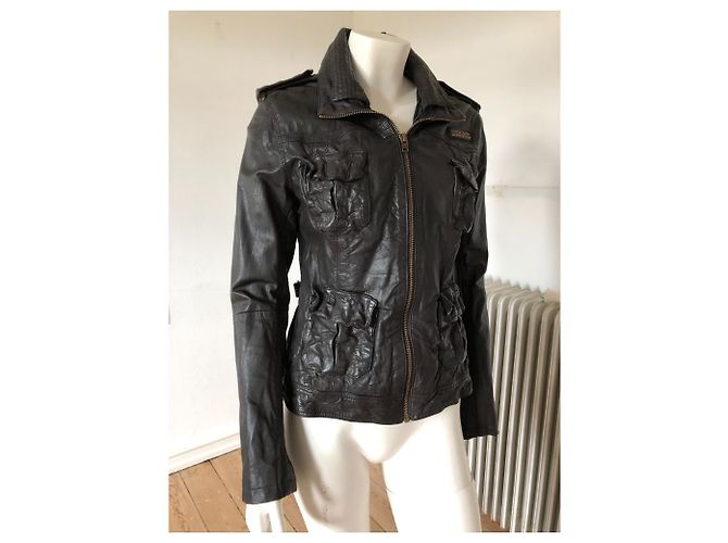 Superdry Chaqueta ajustada Megan Castaño - vista 3