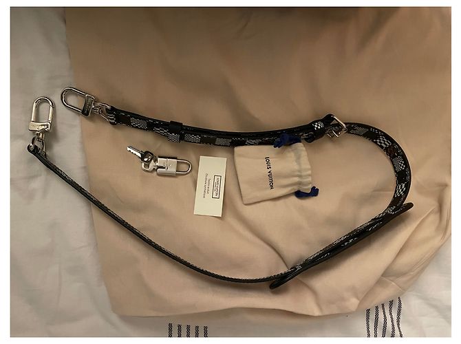 Louis Vuitton Keepall Virgil Abloh Damier ha distorto Nero Bianco Arancione - vista 4