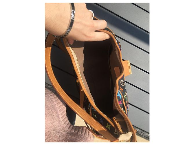 Bolsa Louis Vuitton Chrissie Preta de Couro Multicor - vista 3