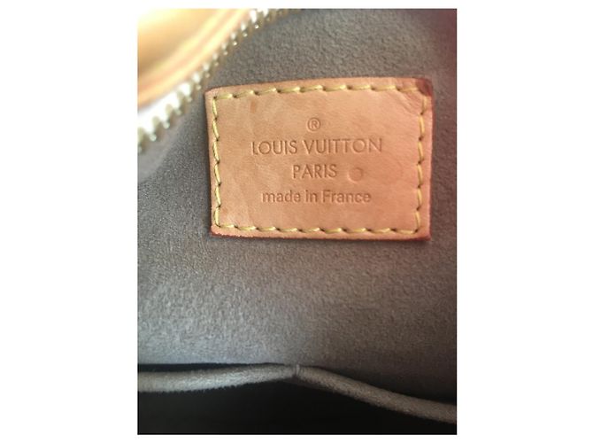 Bolsa Louis Vuitton Chrissie Preta de Couro Multicor - vista 4
