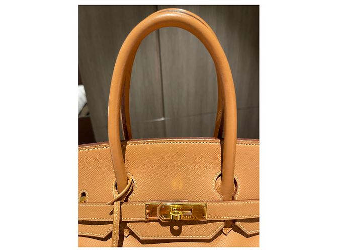Hermès Birkin 35 em couro Naturelle Courchevel com ferragens douradas Castanho claro - vista 2