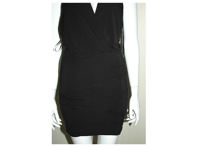Bcbg Max Azria Vestido drapeado con cuello halter y falda plisada de Jocelyn Negro - vista 3