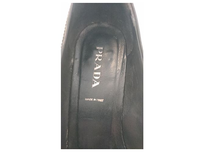 Décolleté Prada in pelle nera con punta e fiocco Nero - vista 4