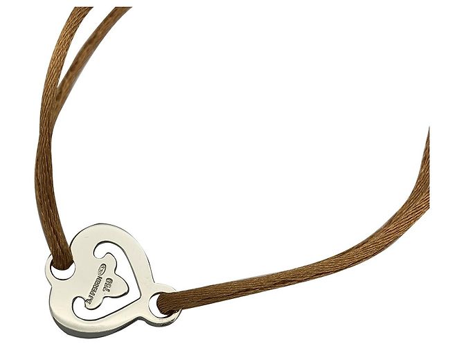 O.J. Perrin Bracciale O.J.Perrin, "Heart Legends", oro bianco su cordino. - vista 4