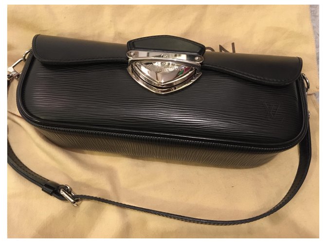 Louis Vuitton Montaigne Nero - vista 3