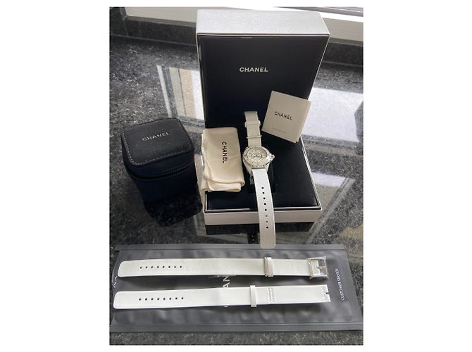 Chanel J12-SOL10 Brillo Blanco - vista 2