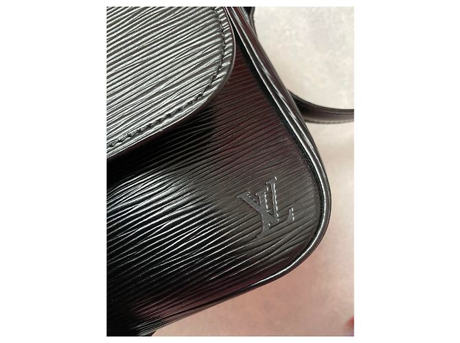 Cartouchiere Bolso Louis Vuitton Cartouchière en cuero epi negro - vista 6
