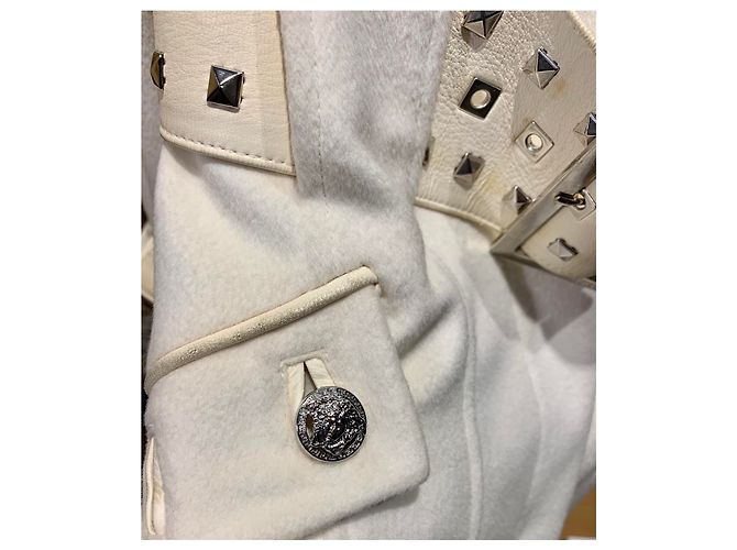 Vintage wool coat from Versace Cream - view 3