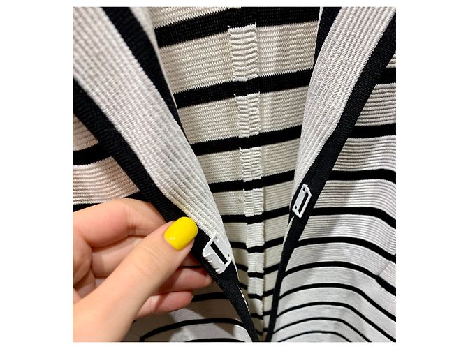 Blazer Givenchy Preto e Branco - vista 3