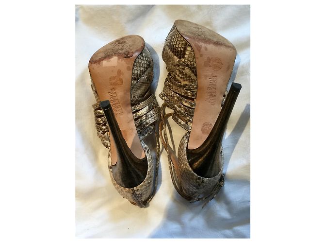 Jean Paul Gaultier Python Sandalen mit Plateau Braun Beige Python drucken - Ansicht 8